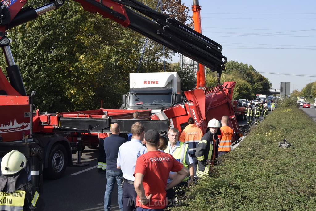 Schwerer VU PKlemm A 57 Rich Innenstadt Hoehe Koeln Chorweiler P103.JPG - Miklos Laubert